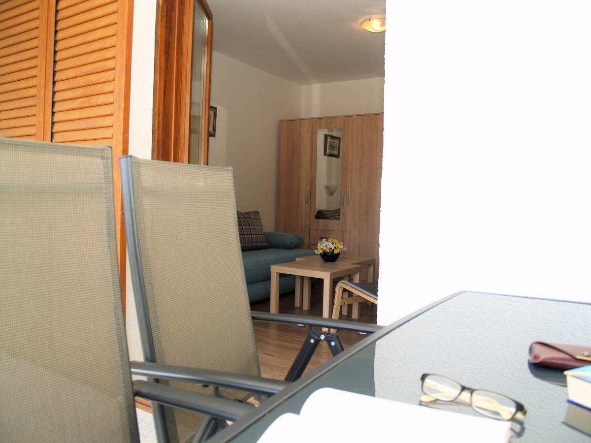 On The Beach Apartment