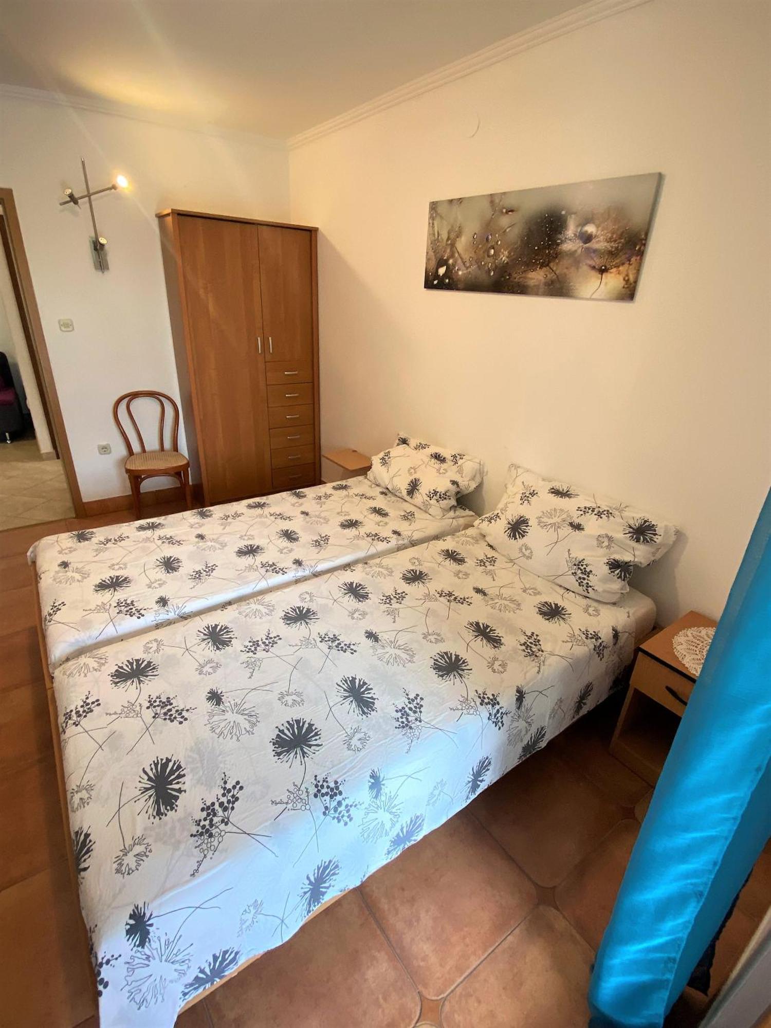 Apartma On The