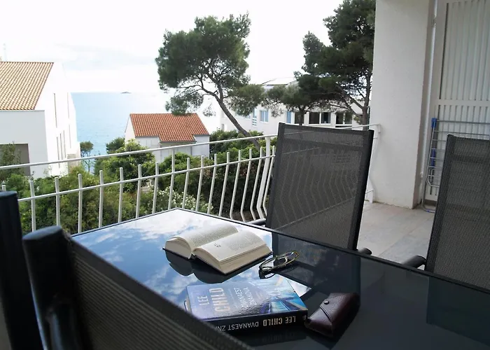 Apartment On The Beach